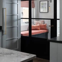 Closet Bar
