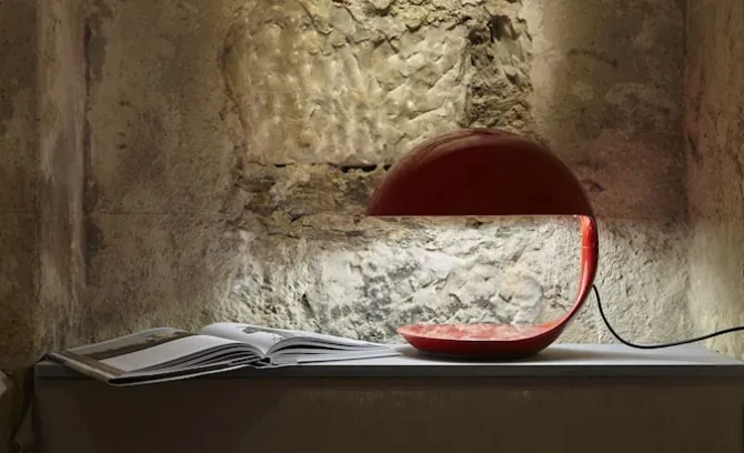 Cobra Table Lamp