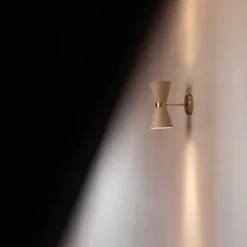 Collector vegglampe