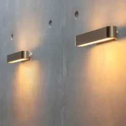 Colt Flush Wall, Brass