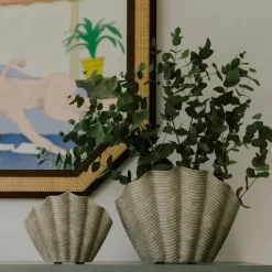 Concha Vase Fluted Grey
