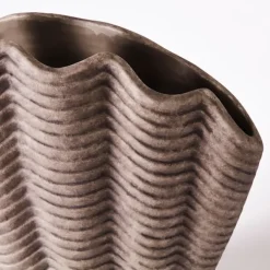 Concha Vase Fluted Large
