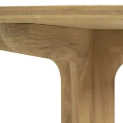 Corto Round Dining Table