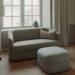Covent Pouf Small