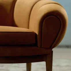 Croissant 3-seters sofa valnøtt
