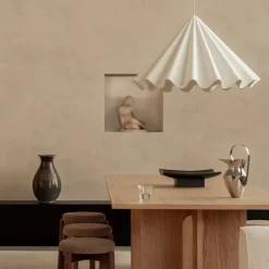 Dancing pendellampe