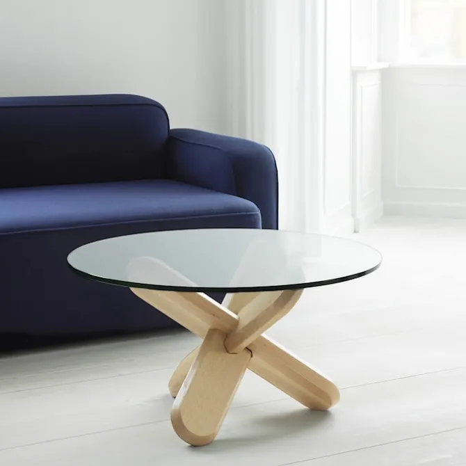 Ding Table