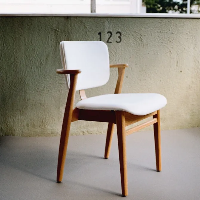 Domus Chair - Helpolstret stol
