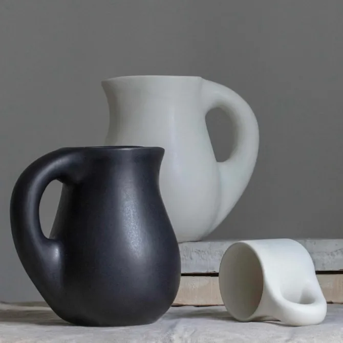 Dough Pitcher Charcoal
