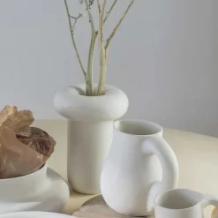 Dough Vase Cream