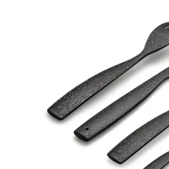 Dressed Air 4 Pcs cutlery set