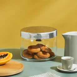 Dressed Biscuit box