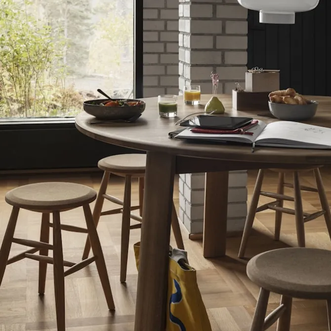 Drifted Stool