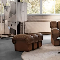 DS-600 Stool