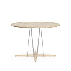 E022 Embrace Outdoor Series Table Ø 140 Cm, Ubehandlet teak