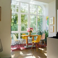 Eames Fiberglass Chair DSR stol Chrome
