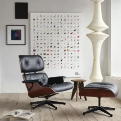 Eames Lounge Chair & Ottoman kirsebærpolert base