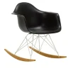 Eames RE Plastic Armchair RAR gyngestol White/Golden Maple