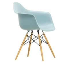 Eames RE Plastic Armchair DAW spisestuestol Golden Maple