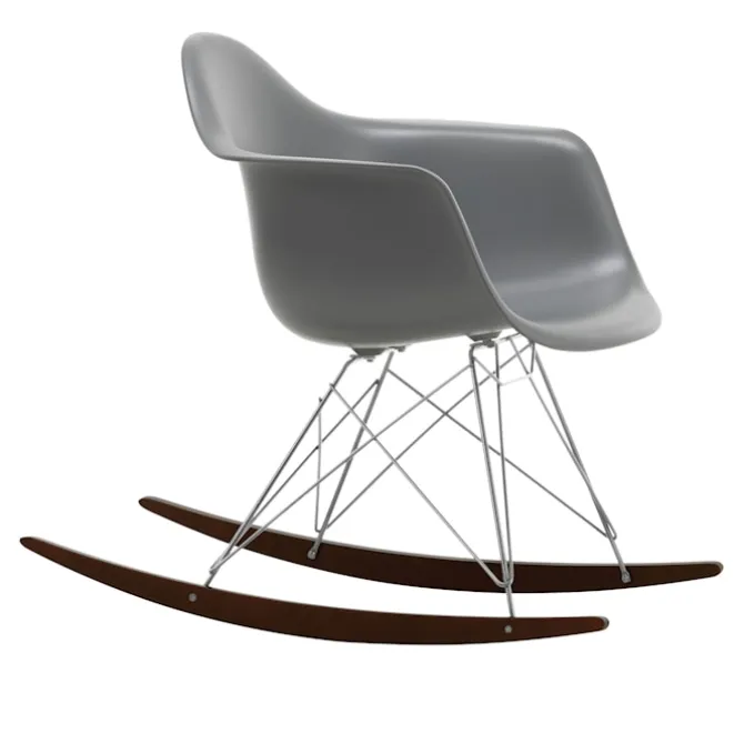 Eames RE Plastic Armchair RAR gyngestol Chrome/Dark Maple