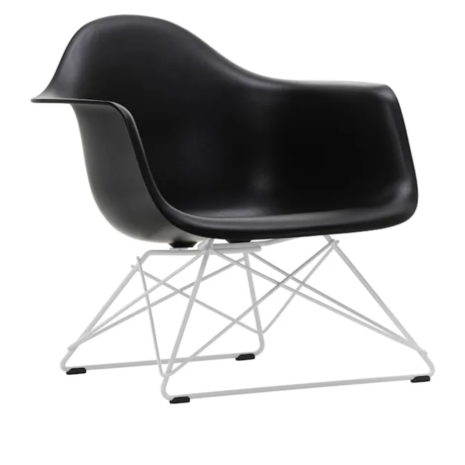 Eames RE Plastic Armchair LAR lenestol White