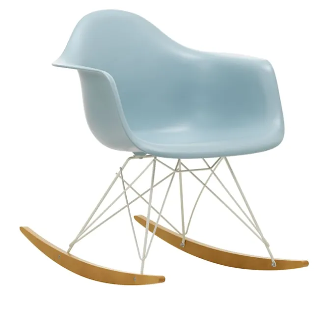 Eames RE Plastic Armchair RAR gyngestol White/Golden Maple