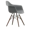 Eames RE Plastic Armchair DAW spisestuestol Dark Maple