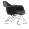 Eames RE Plastic Armchair LAR lenestol Chrome