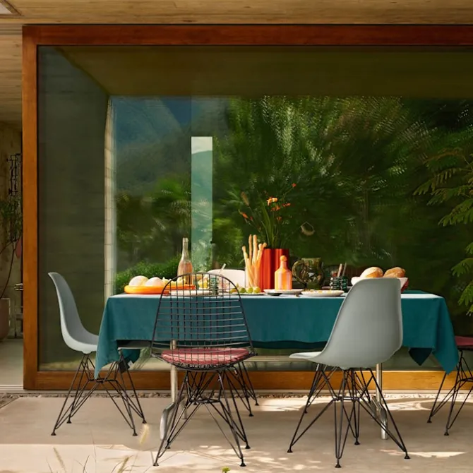 Eames RE Plastic Chair DSR stol Basic Dark
