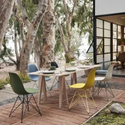 Eames RE Plastic Chair DSR stol White