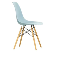 Eames RE Plastic Chair DSW stol Golden Maple