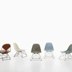 Eames RE Plastic Side Chair LSR stol Hvit