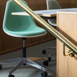 Eames RE Plastic Side Chair PSCC kontorstol