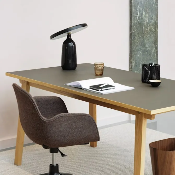 Eddy Table Lamp
