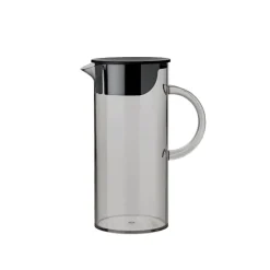 EM77 Kanne Med Lokk 1,5 L