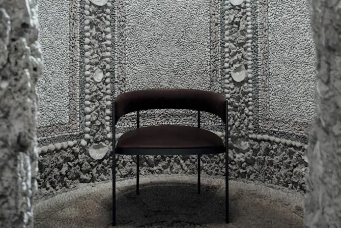 Era Easychair