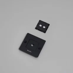 EU 1G Wall Plate Horizontal With Infills