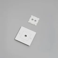 EU 1G Wall Plate Horizontal With Infills