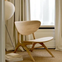 Eye Lounge Chair