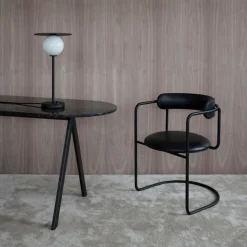 FF Cantilever Chair Rounded Black Legs