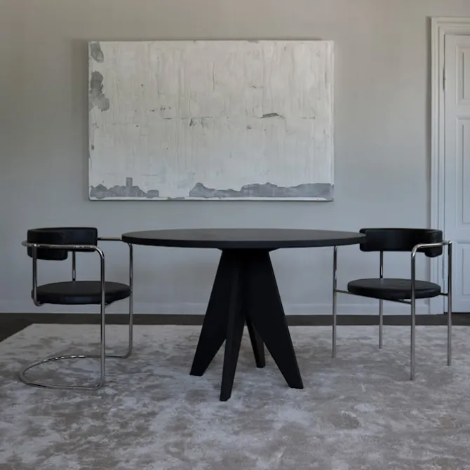 FF Chair Rounded Chrome Legs