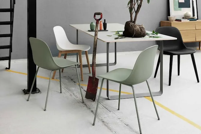 Fiber Side Chair - Tube Base