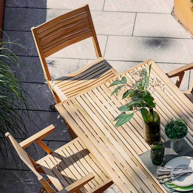 Flip sammenleggbar stol med armlener