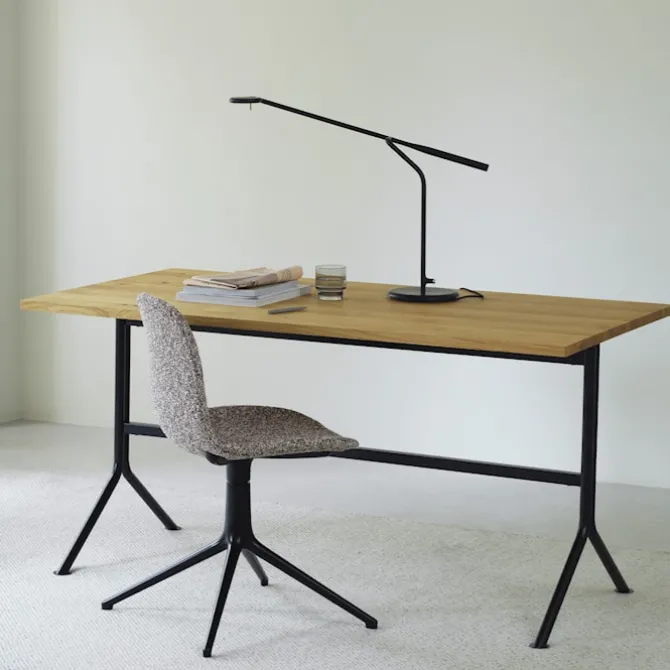 Flow Table Lamp