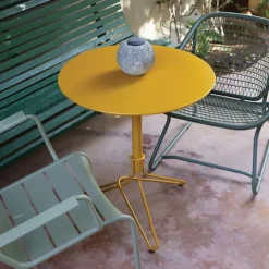 Flower Pedestal Table