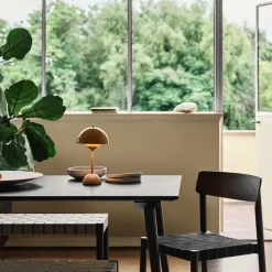 Flowerpot VP9 Portable Table Lamp