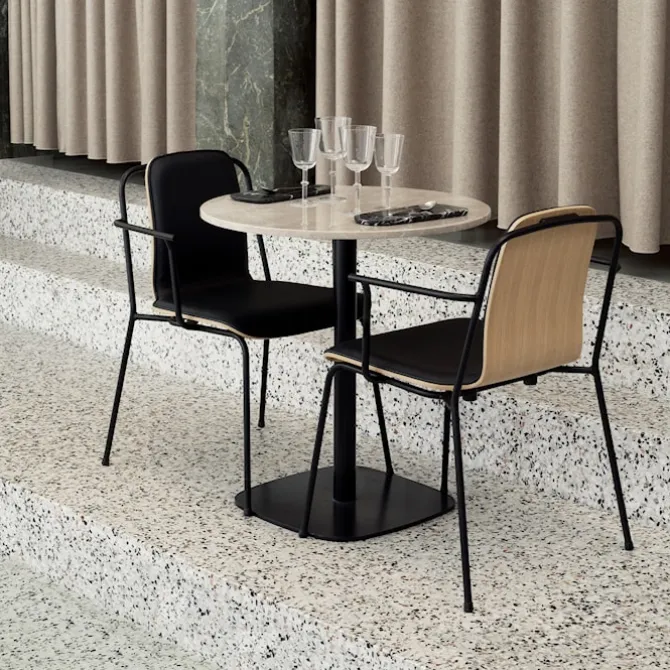 Form Café Table Ø60 cm