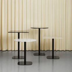 Form Café Table 60 x 60 cm