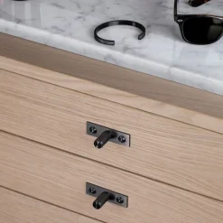 Furniture Knob Plate Linear 2-pak