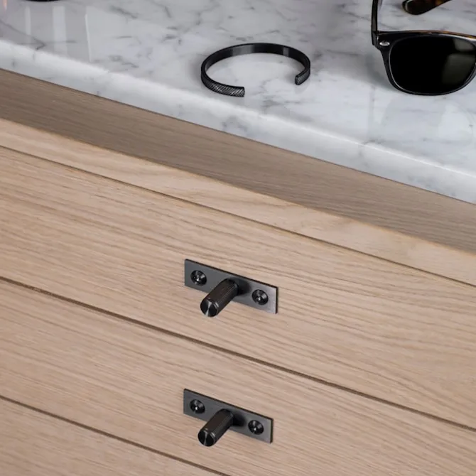 Furniture Knob Plate Linear 2-pak